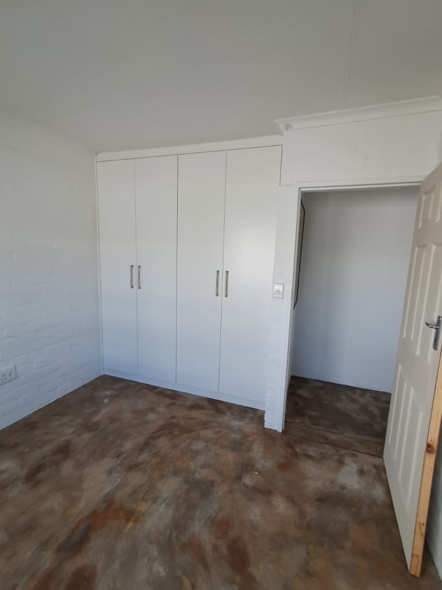 2 Bedroom Property for Sale in Britannia Bay Western Cape